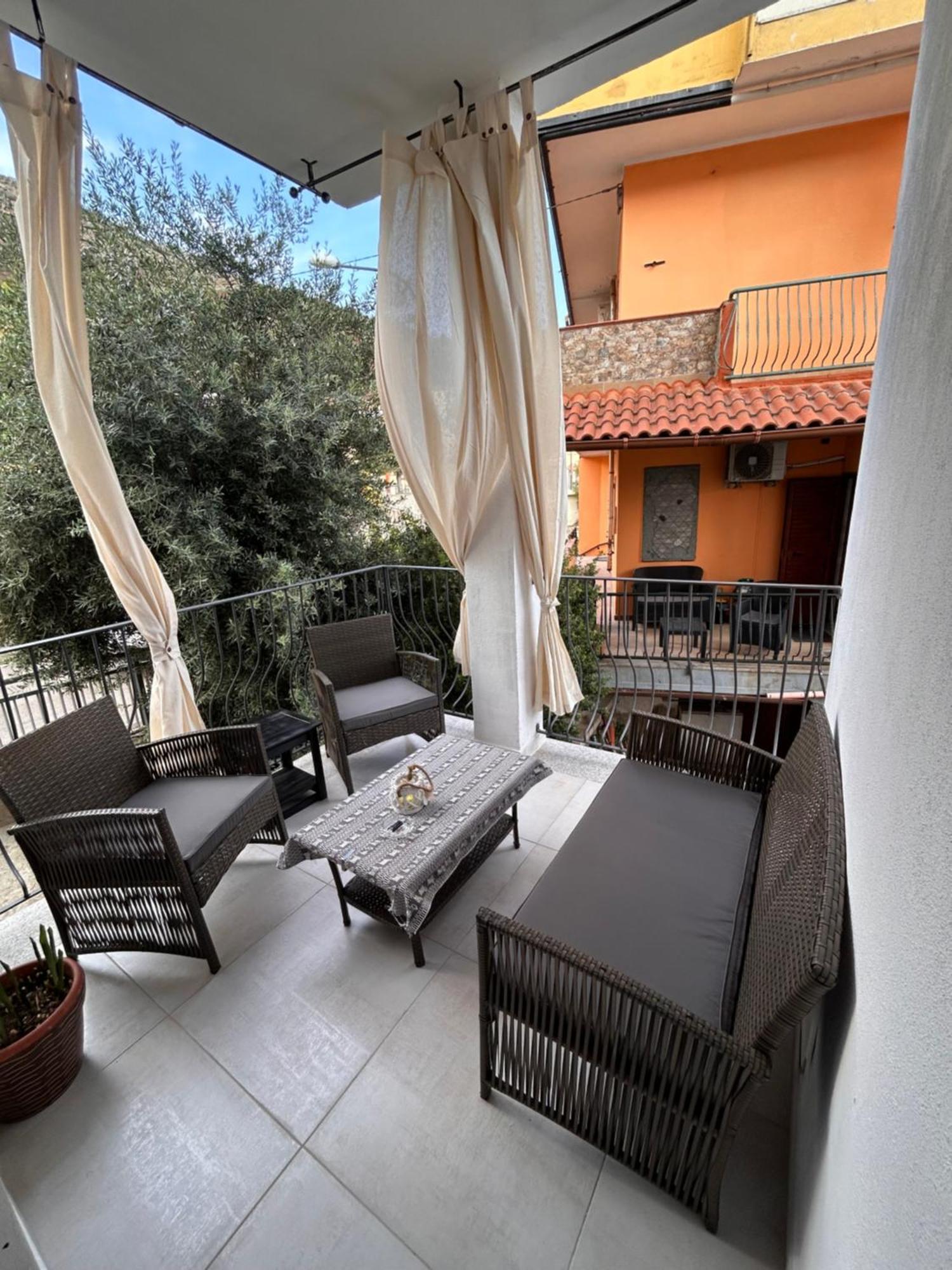 Vista D'Ogliastra Hotel Gairo Sant'Elena ภายนอก รูปภาพ