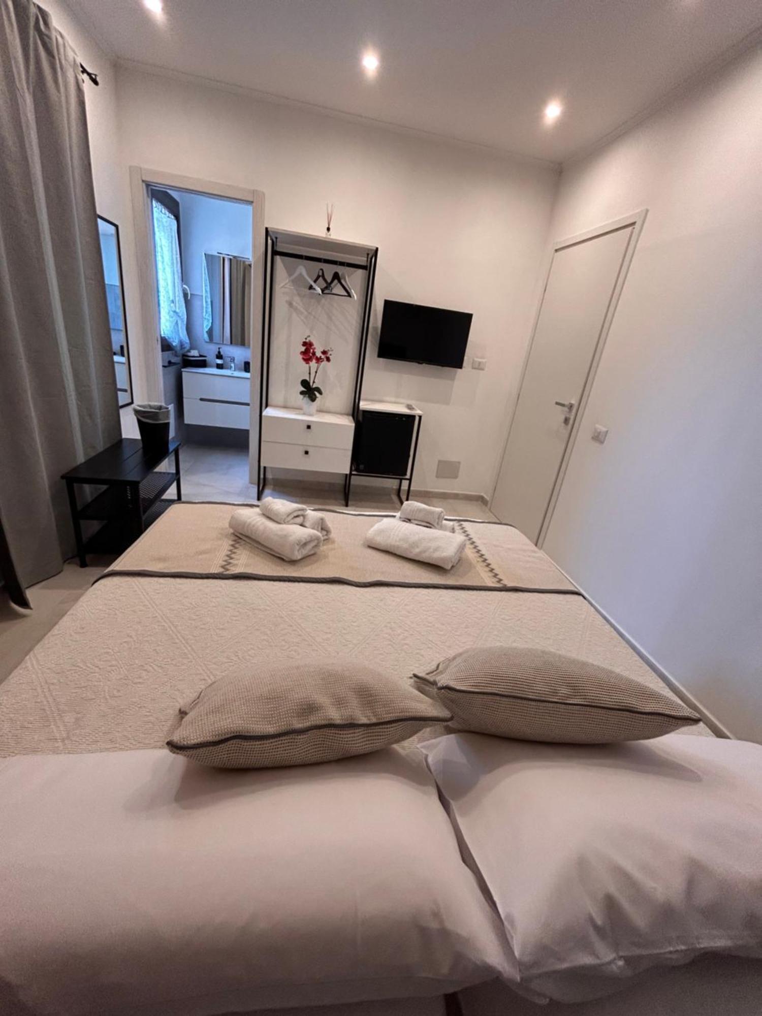 Vista D'Ogliastra Hotel Gairo Sant'Elena ห้อง รูปภาพ