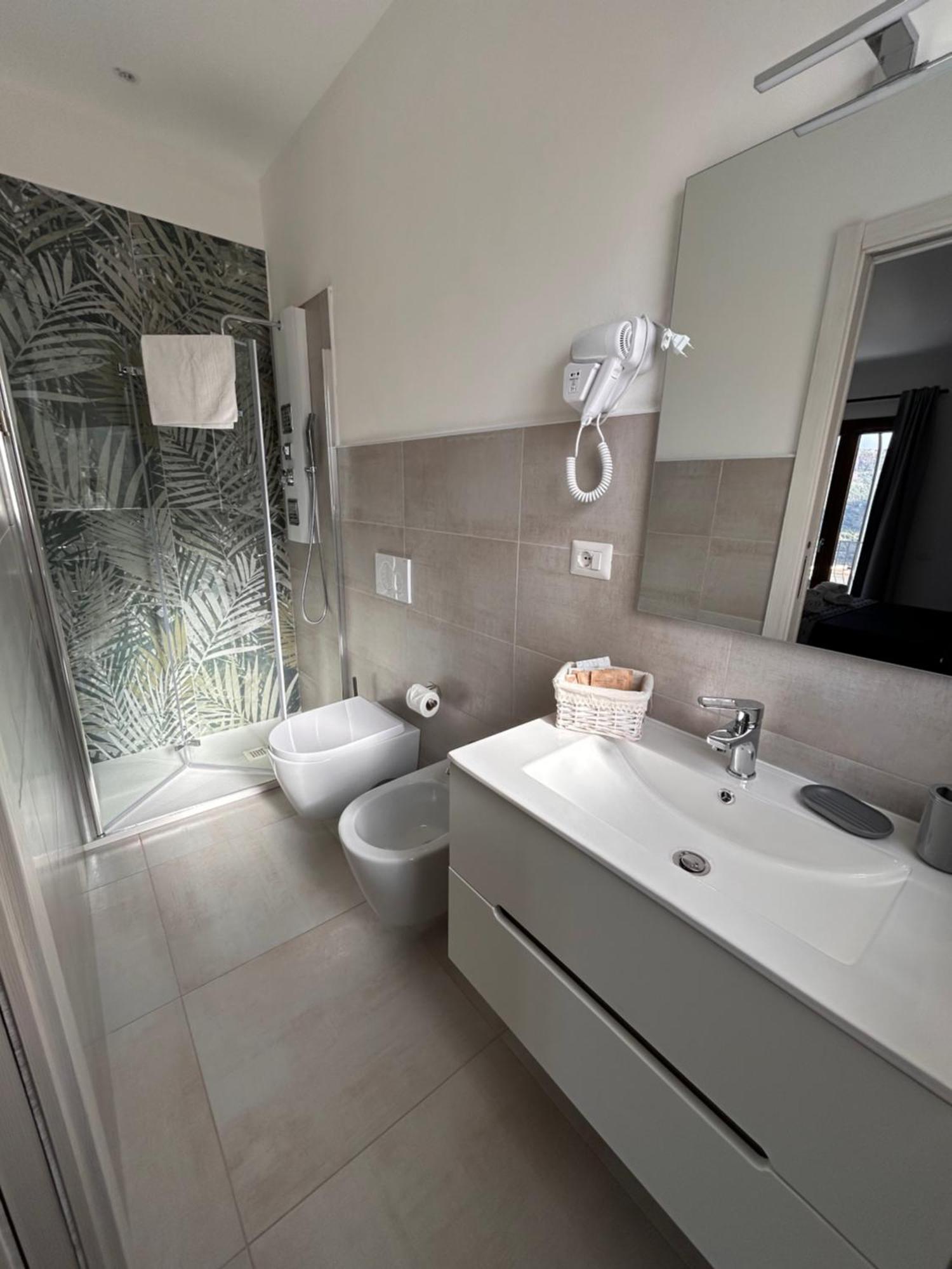 Vista D'Ogliastra Hotel Gairo Sant'Elena ภายนอก รูปภาพ